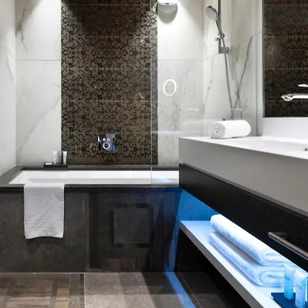 Hotel Mgm & Residences - Les D'alexane